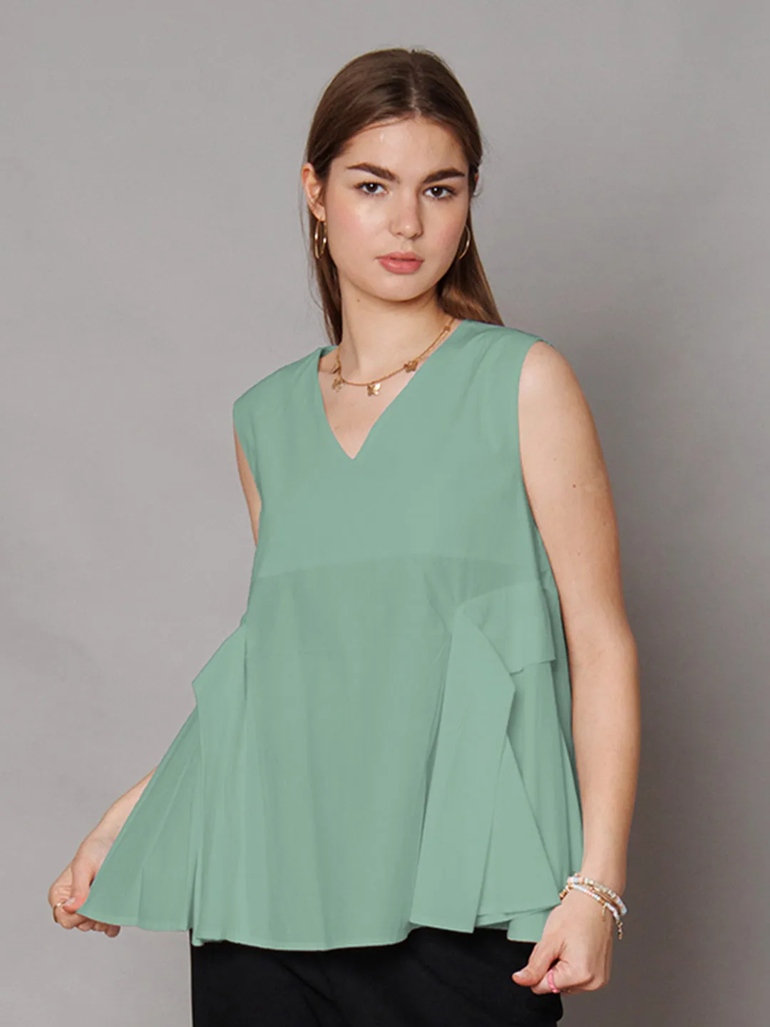 Green Solid Relaxed Fit Top