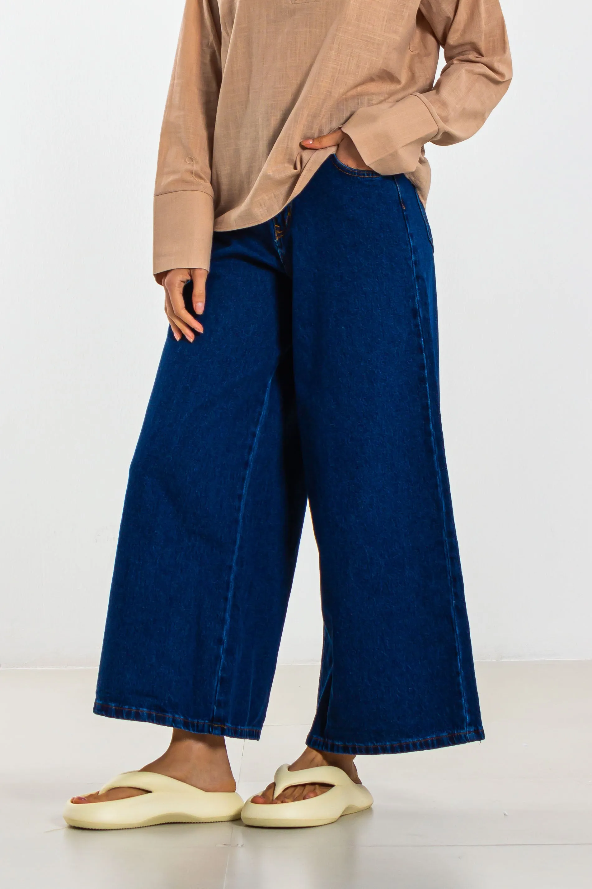 HIGH WAIST WIDE LEG JEANS