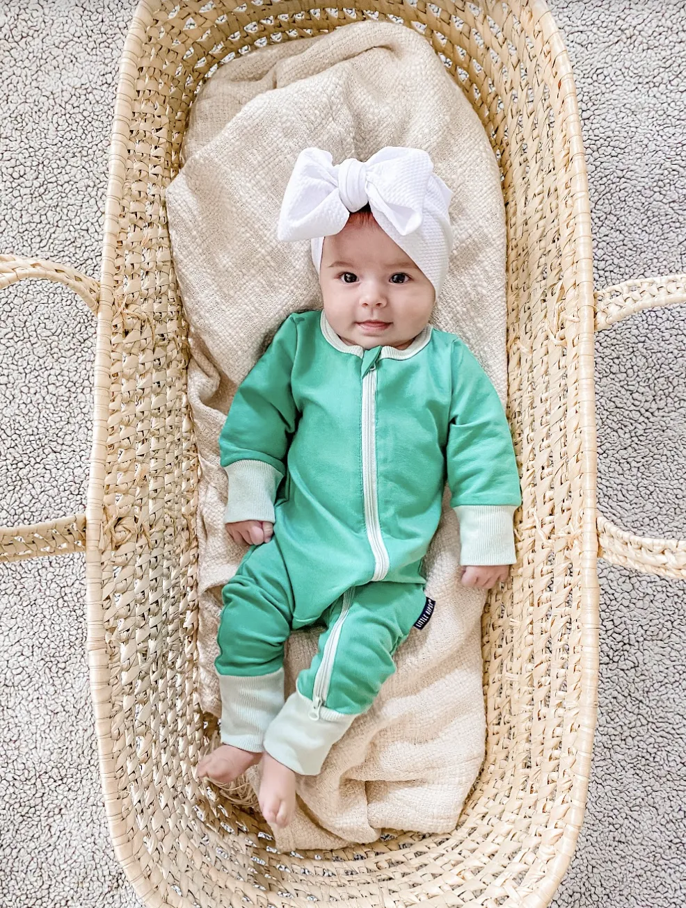 Little Bipsy - 2-Way Zip Romper in Kiwi