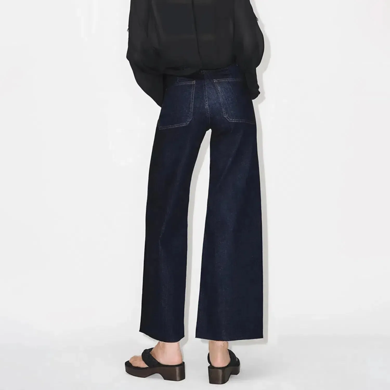 Lureva – Applied front pockets – Denim trousers